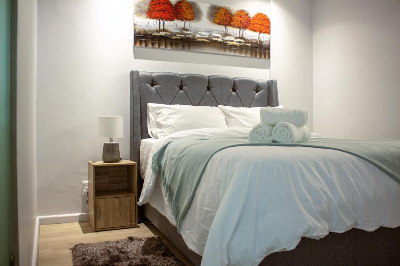 Chic, Central, Family & Group Stay - Stylish 2 Ensuite Bedroom Apartment With Spacious Balcony Cape Town Exterior photo
